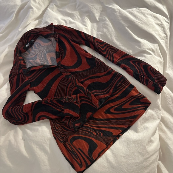 Jaded London button down with mini skirt set 

Size USA 4 - Picture 6 of 7